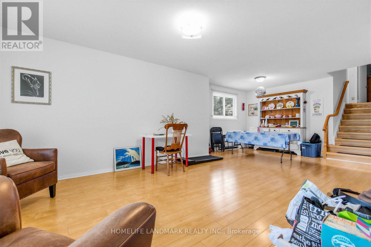 874 SPARROW ROAD - 6
