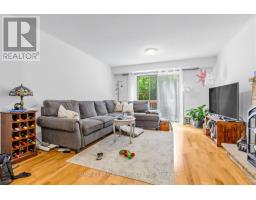 874 Sparrow Road, Newmarket, ON L3Y5P9 Photo 15