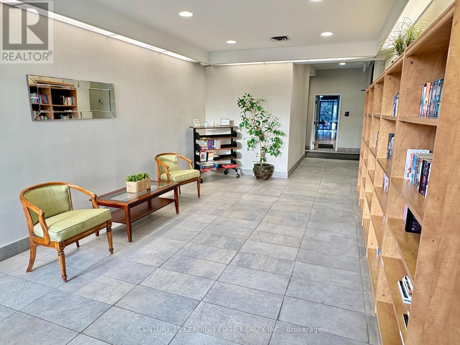 #815 1665 PICKERING PARKWAY - 13