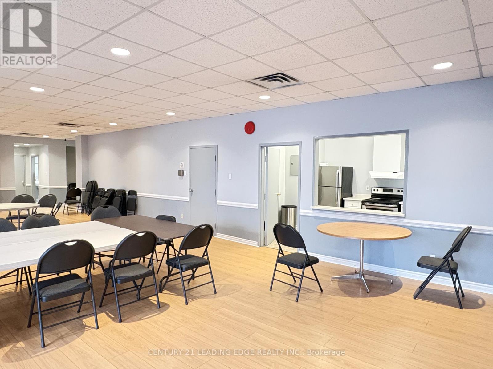 #815 1665 PICKERING PARKWAY - 22