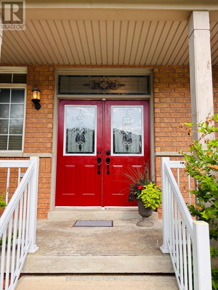 137 FITZGERALD CRESCENT - 2