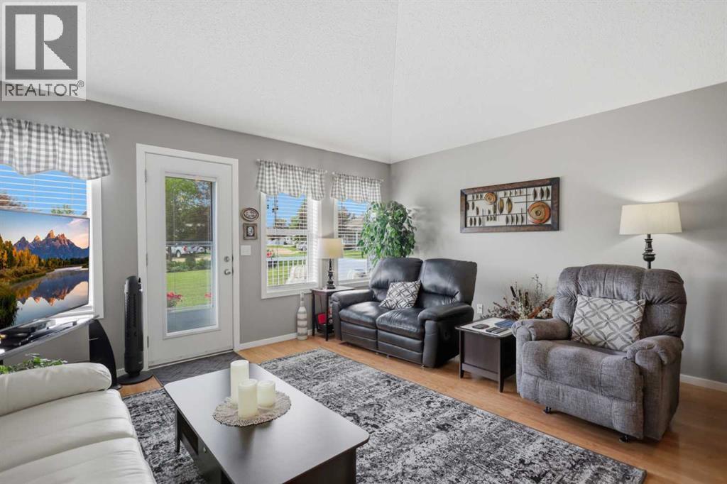 Listing photo – 459 Jenkins Drive, Red Deer