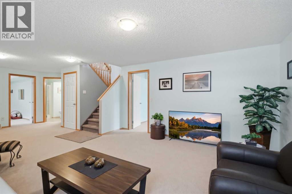 Listing photo – 459 Jenkins Drive, Red Deer