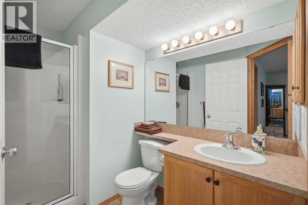Listing photo – 459 Jenkins Drive, Red Deer