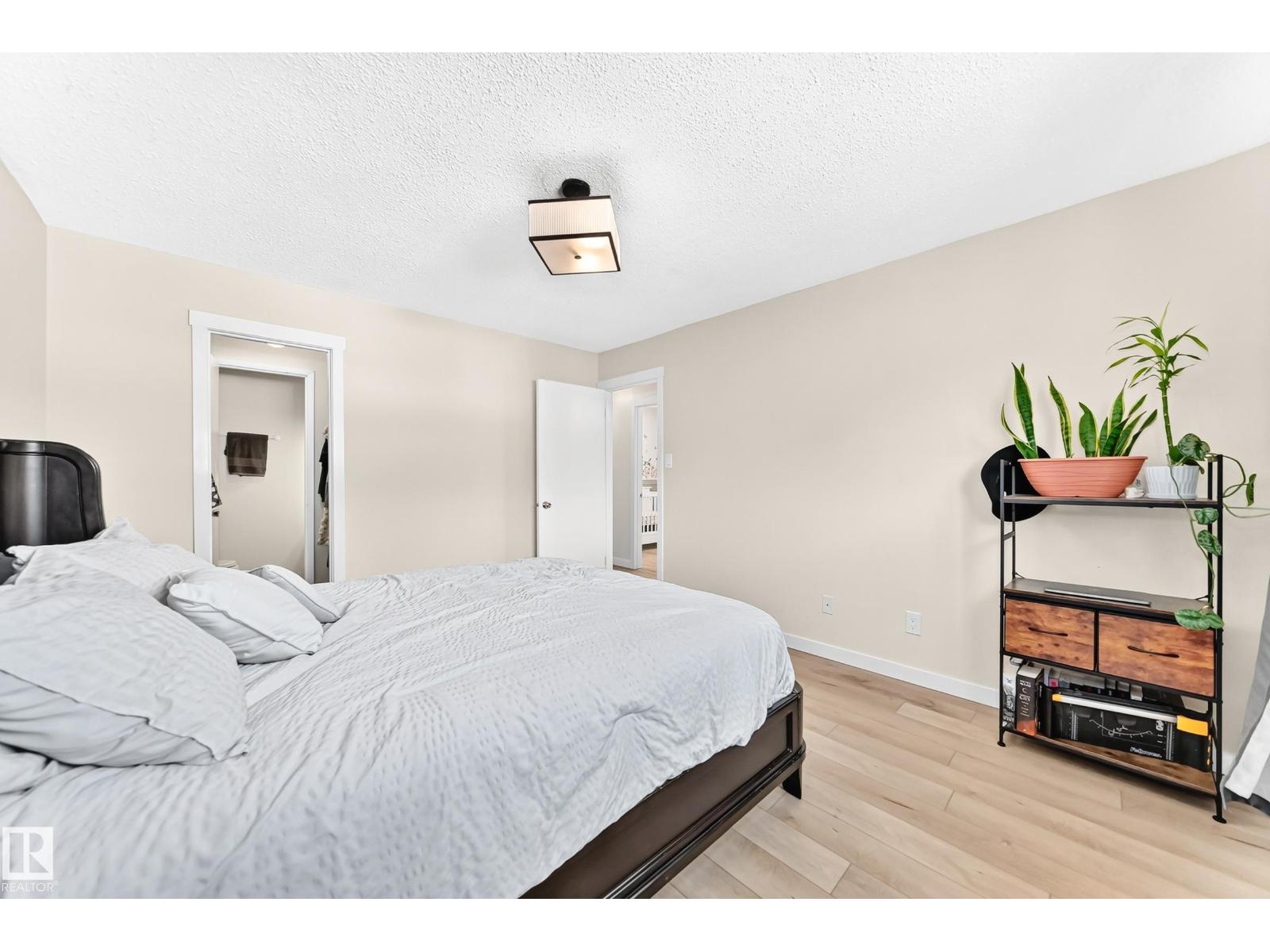 4228 114 AV NW — photo 20