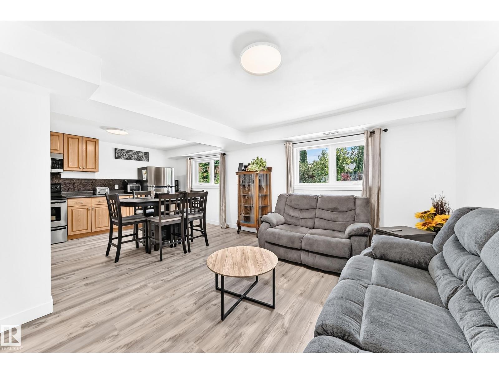 4228 114 AV NW — photo 34