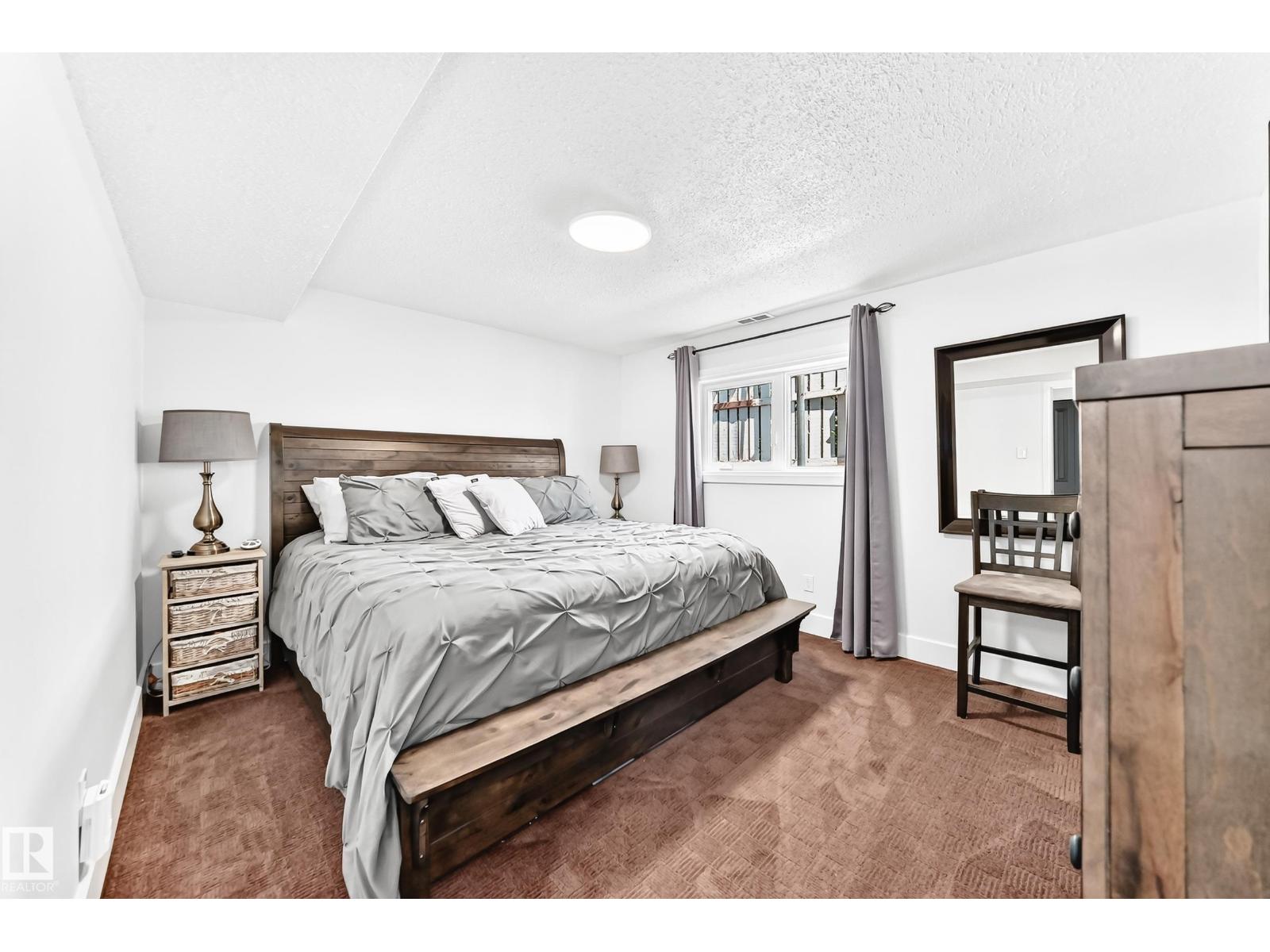 4228 114 AV NW — photo 42