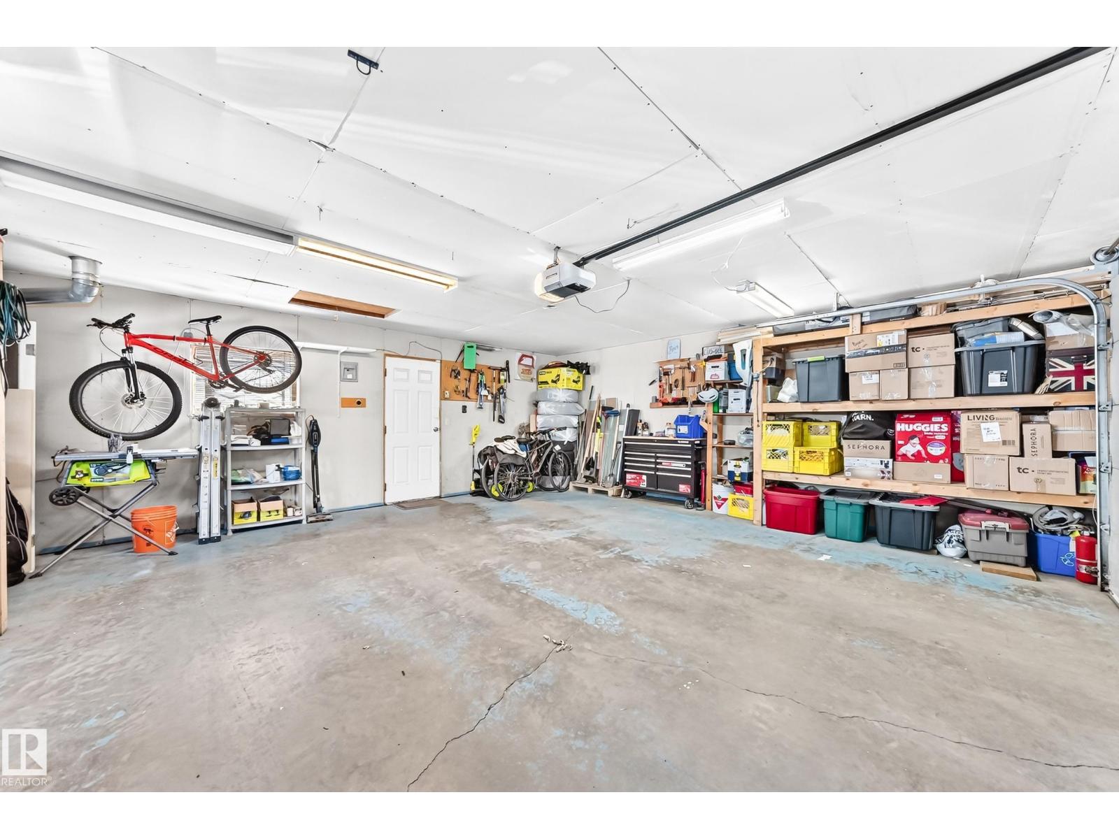 4228 114 AV NW — photo 52