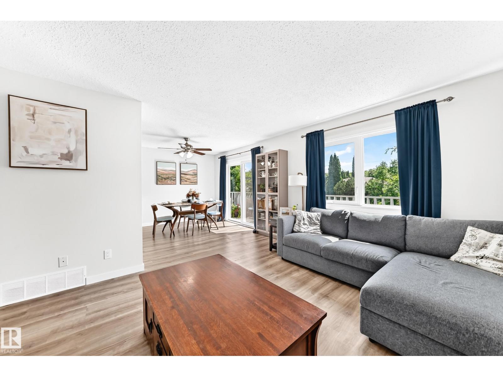 4228 114 AV NW — photo 7