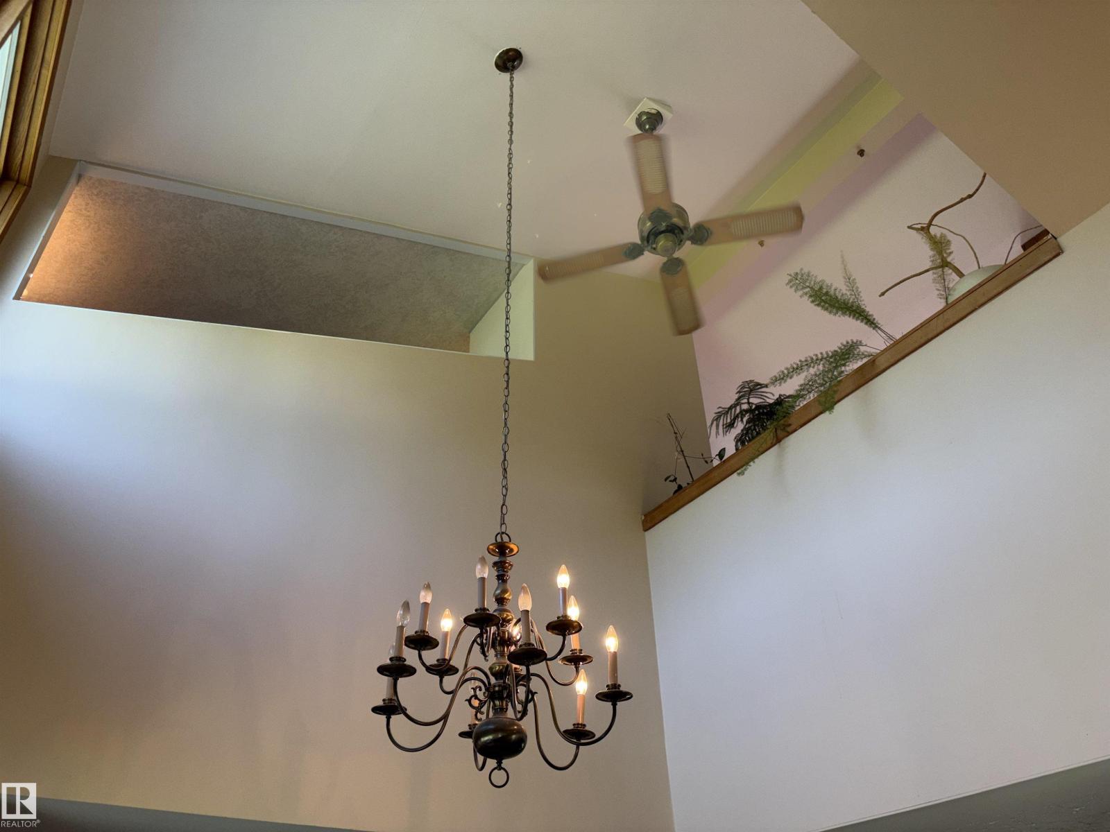 8812 146 ST NW - 20