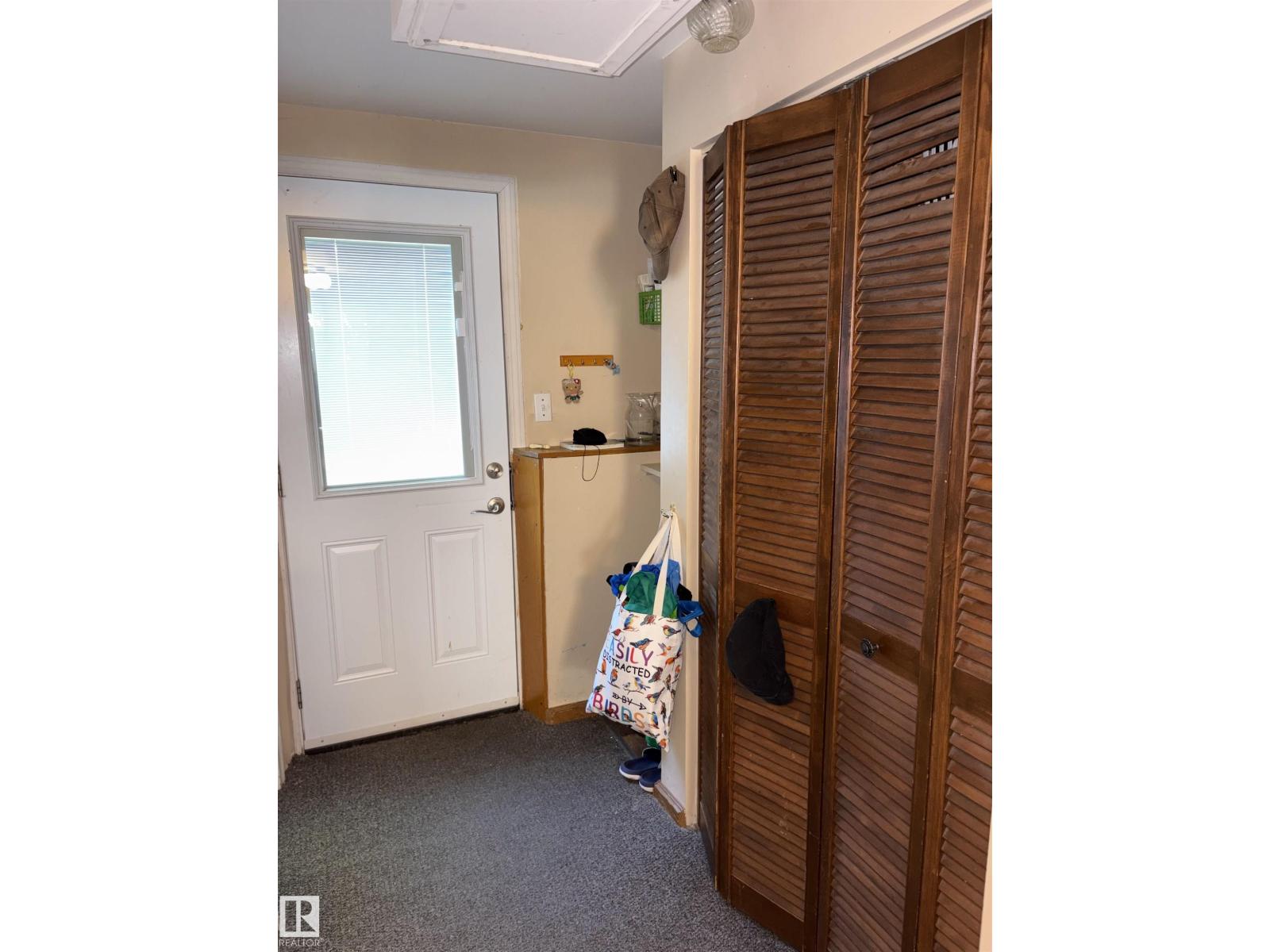 8812 146 ST NW - 35