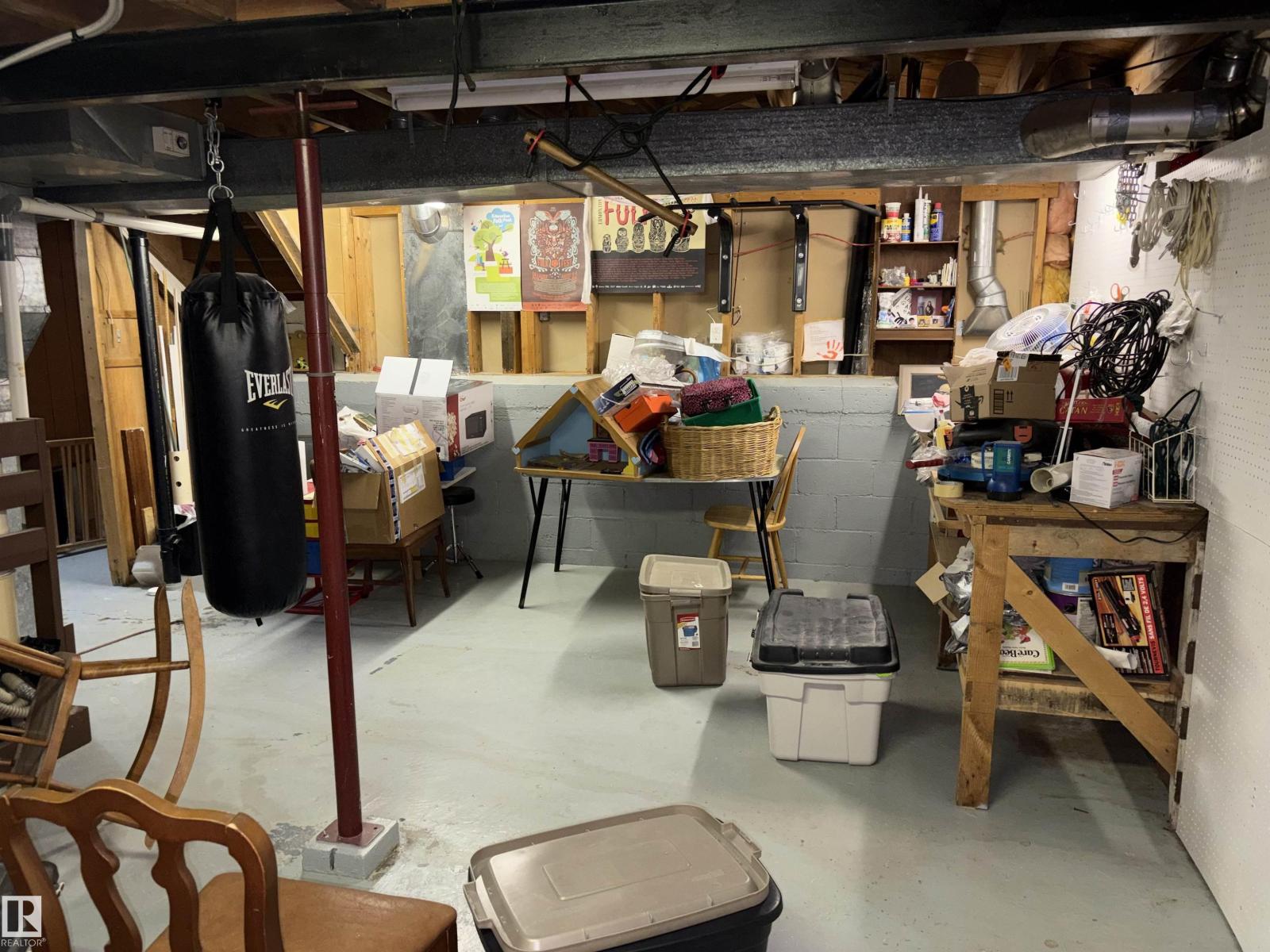 8812 146 ST NW - 37