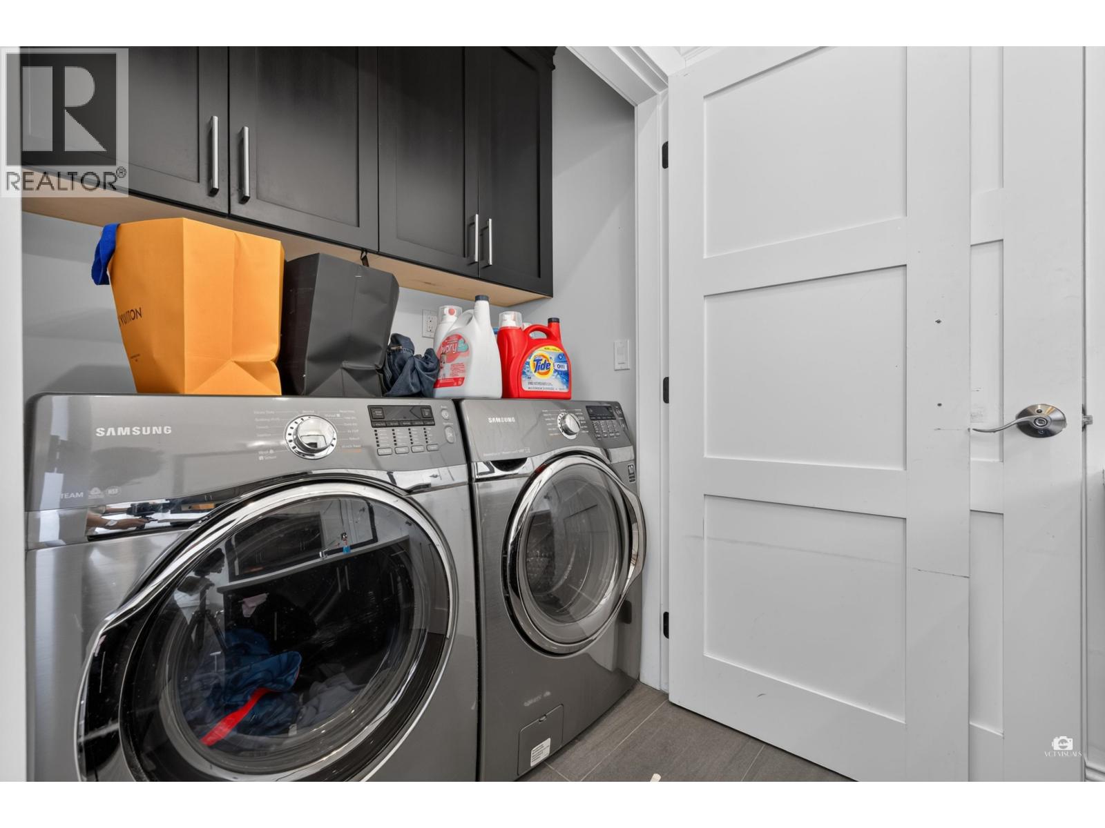 3873 PINE STREET, Burnaby