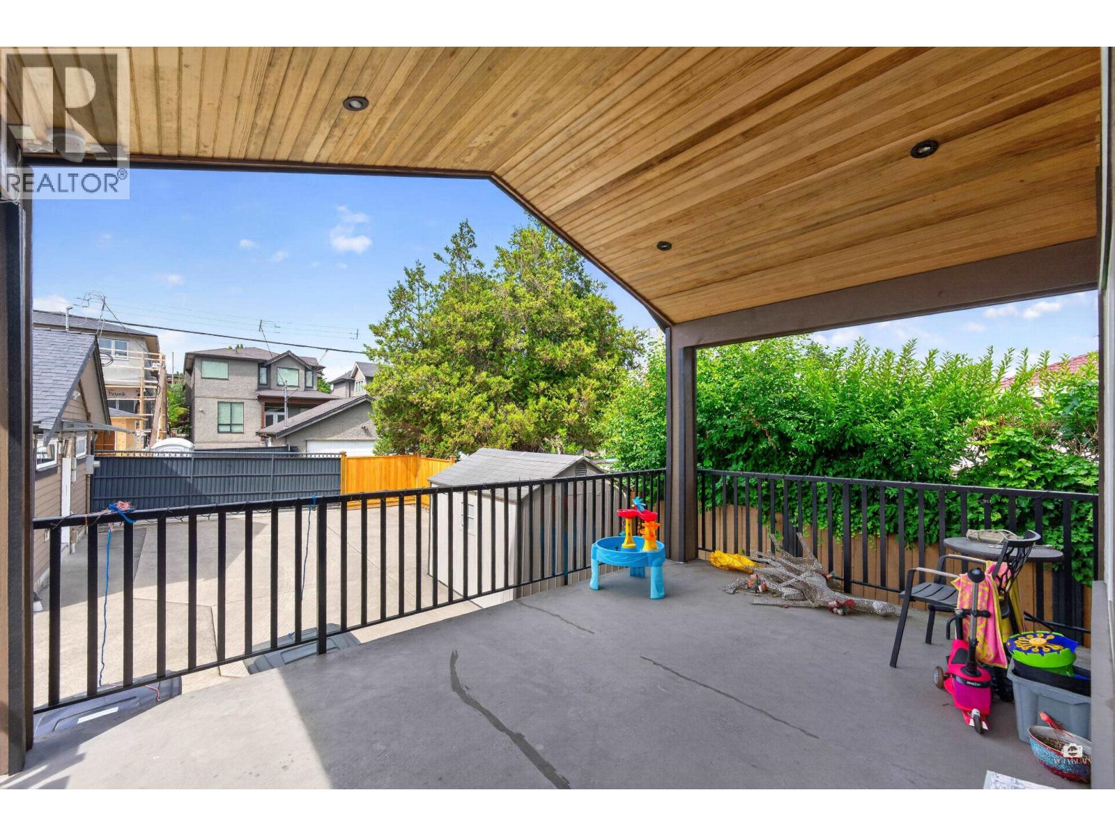 3873 PINE STREET, Burnaby