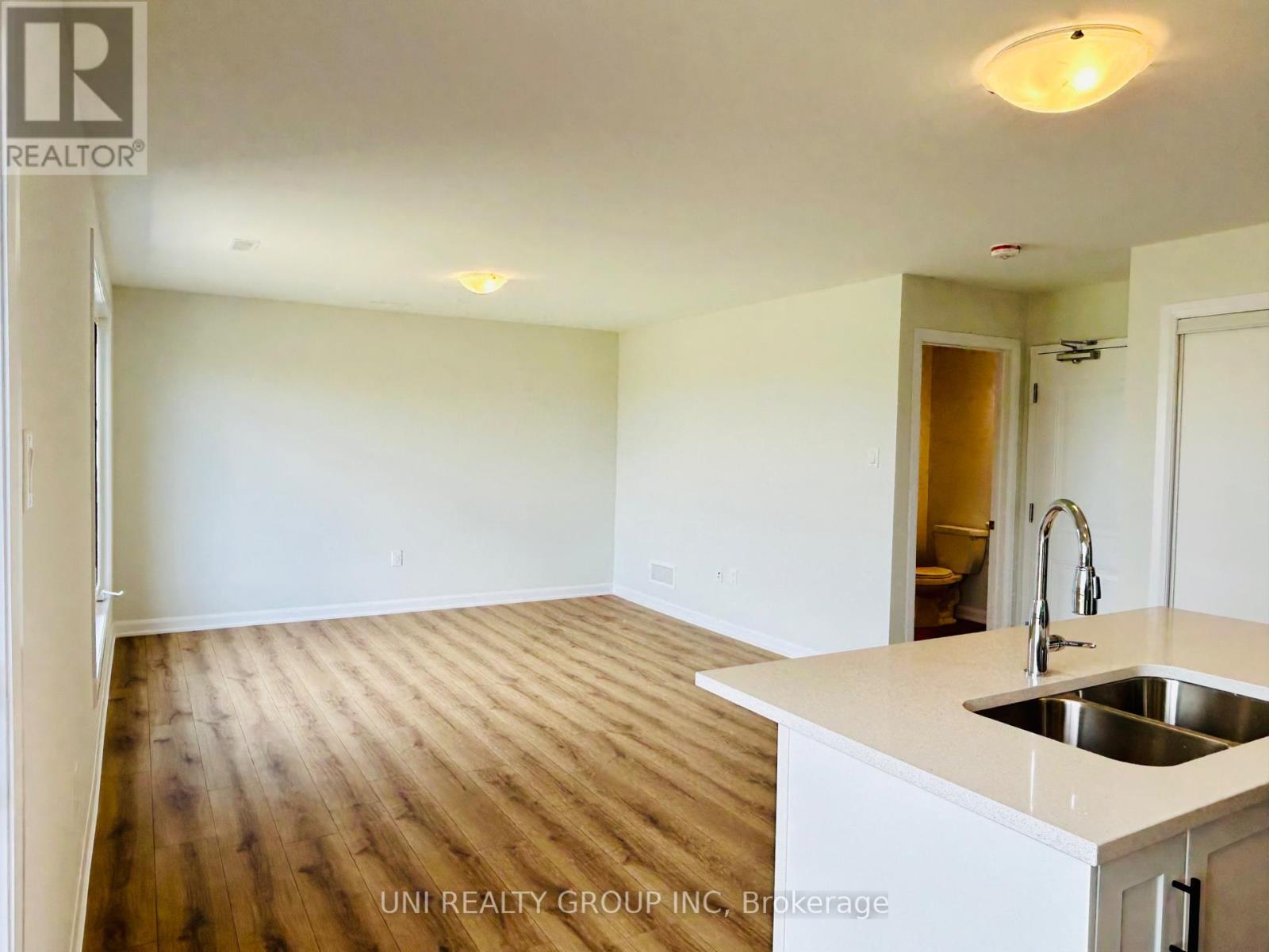 2 Bed, 2 Bath House for Rent in Ottawa – 607 FEEDMILL PRIVATE, Ottawa – MLS# X13552278 - Image 9