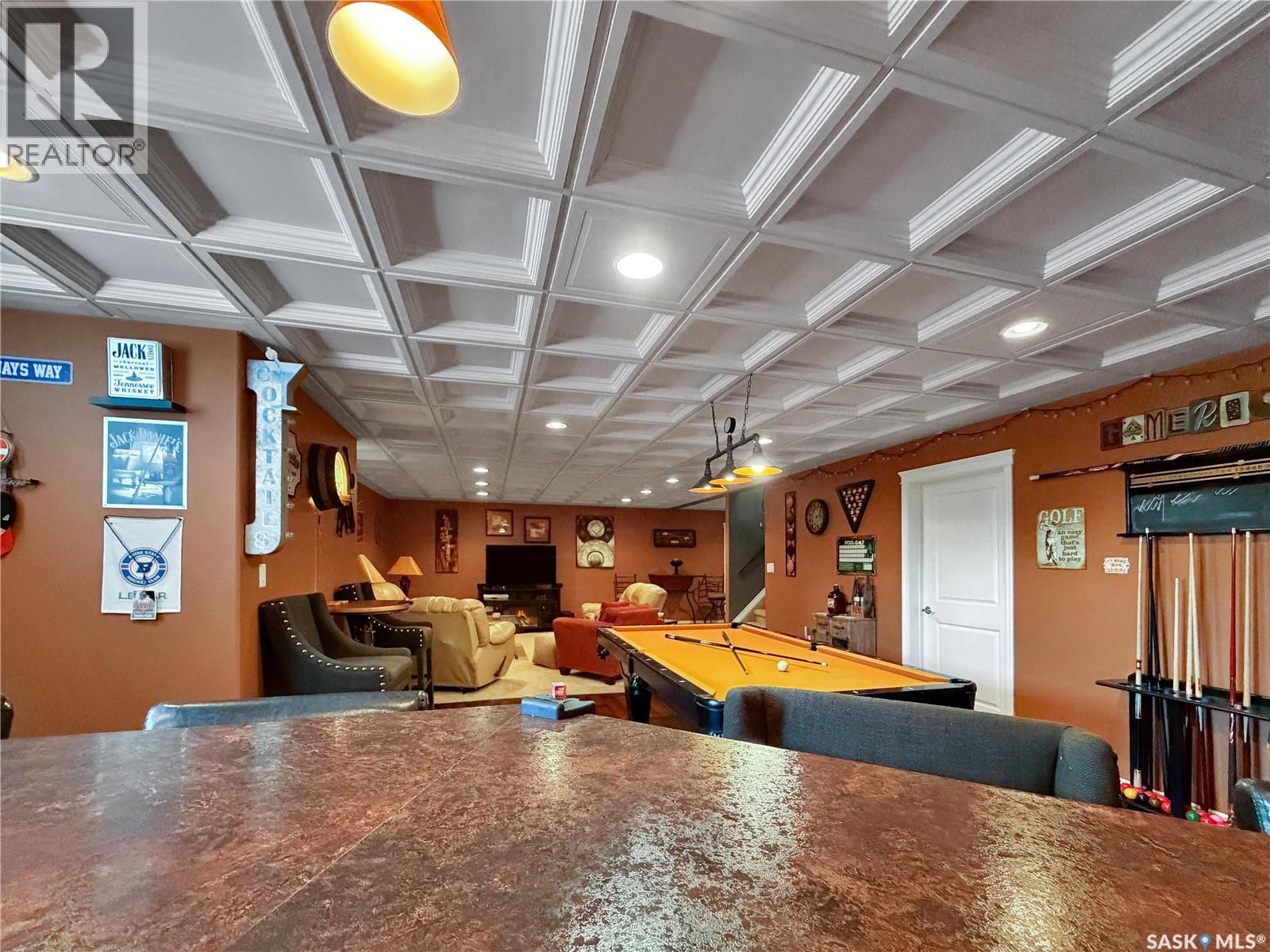 207 6th STREET W - 45