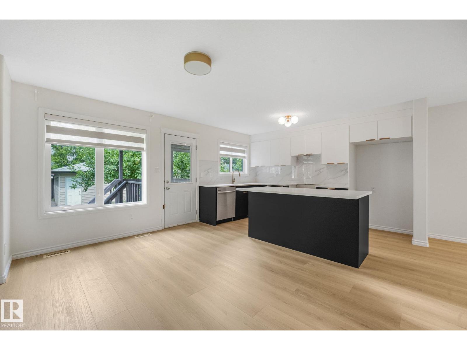 10216 150 ST NW - 14