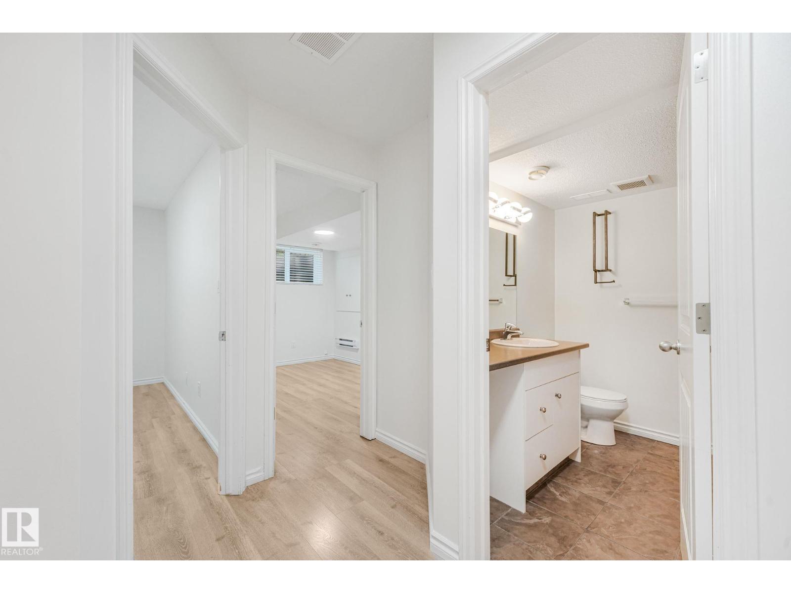 10216 150 ST NW - 40