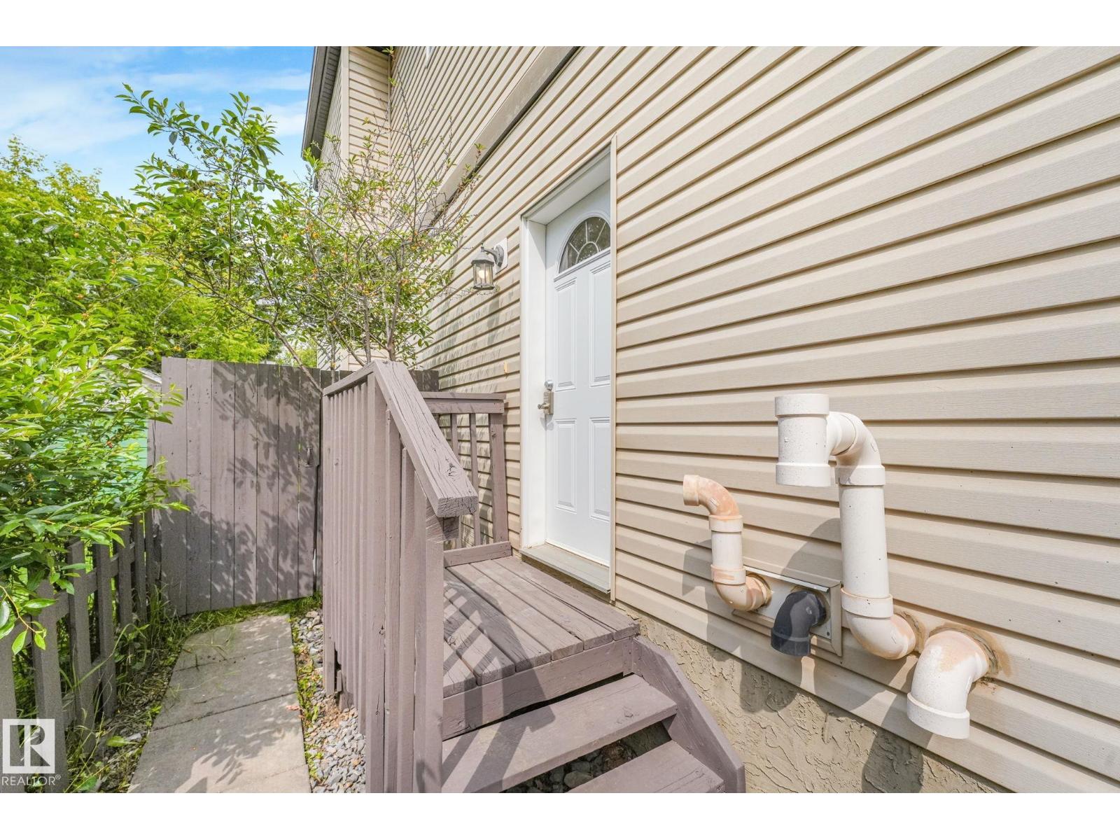 10216 150 ST NW - 57