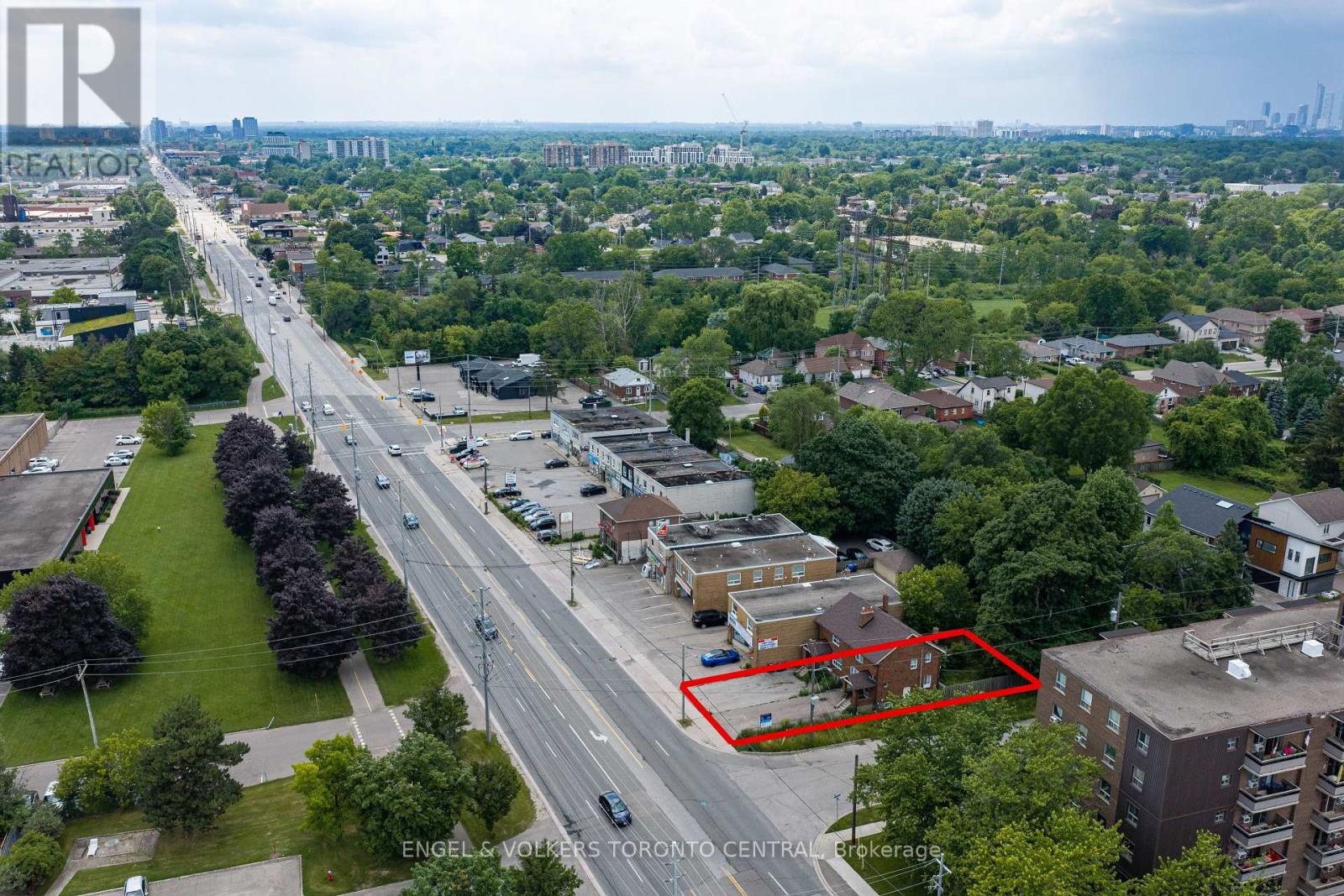 1199 & 1201 LAKESHORE ROAD E - 10