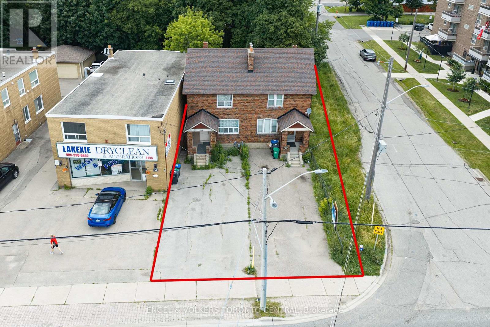 1199 & 1201 LAKESHORE ROAD E - 4