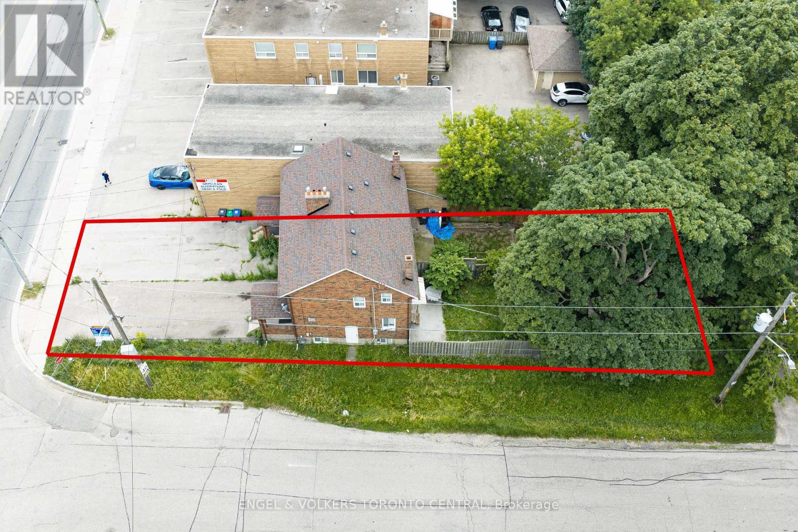 1199 & 1201 LAKESHORE ROAD E - 6