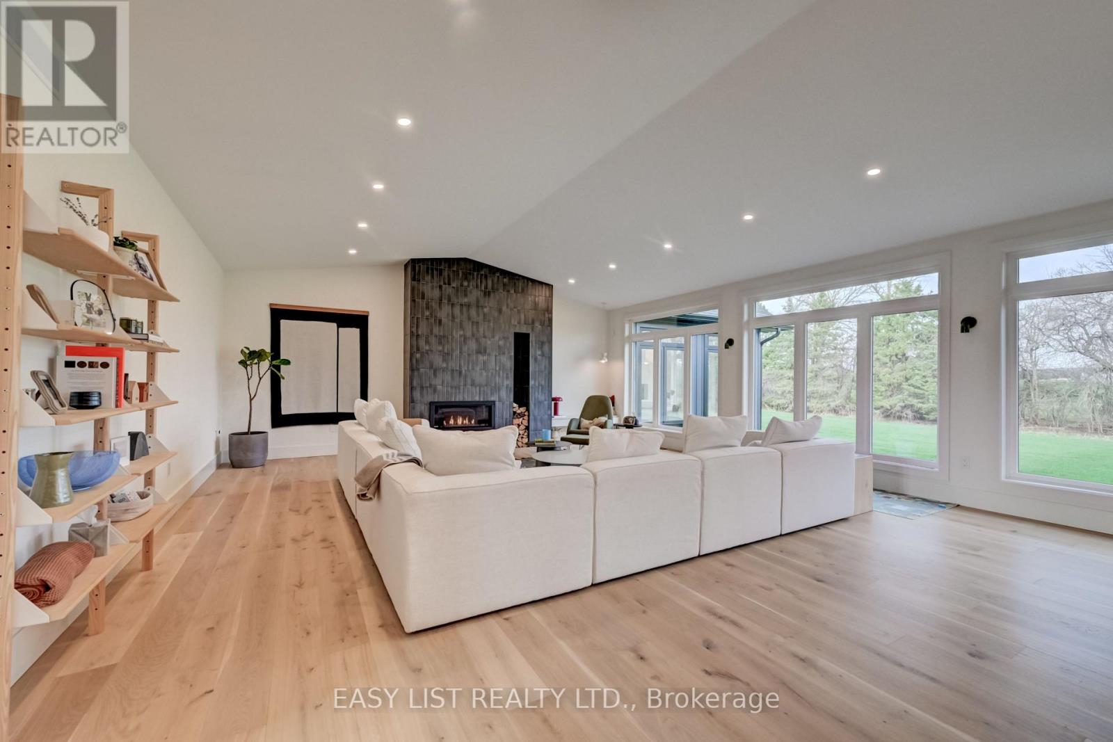 117 EVERGREEN PLACE - Image 24