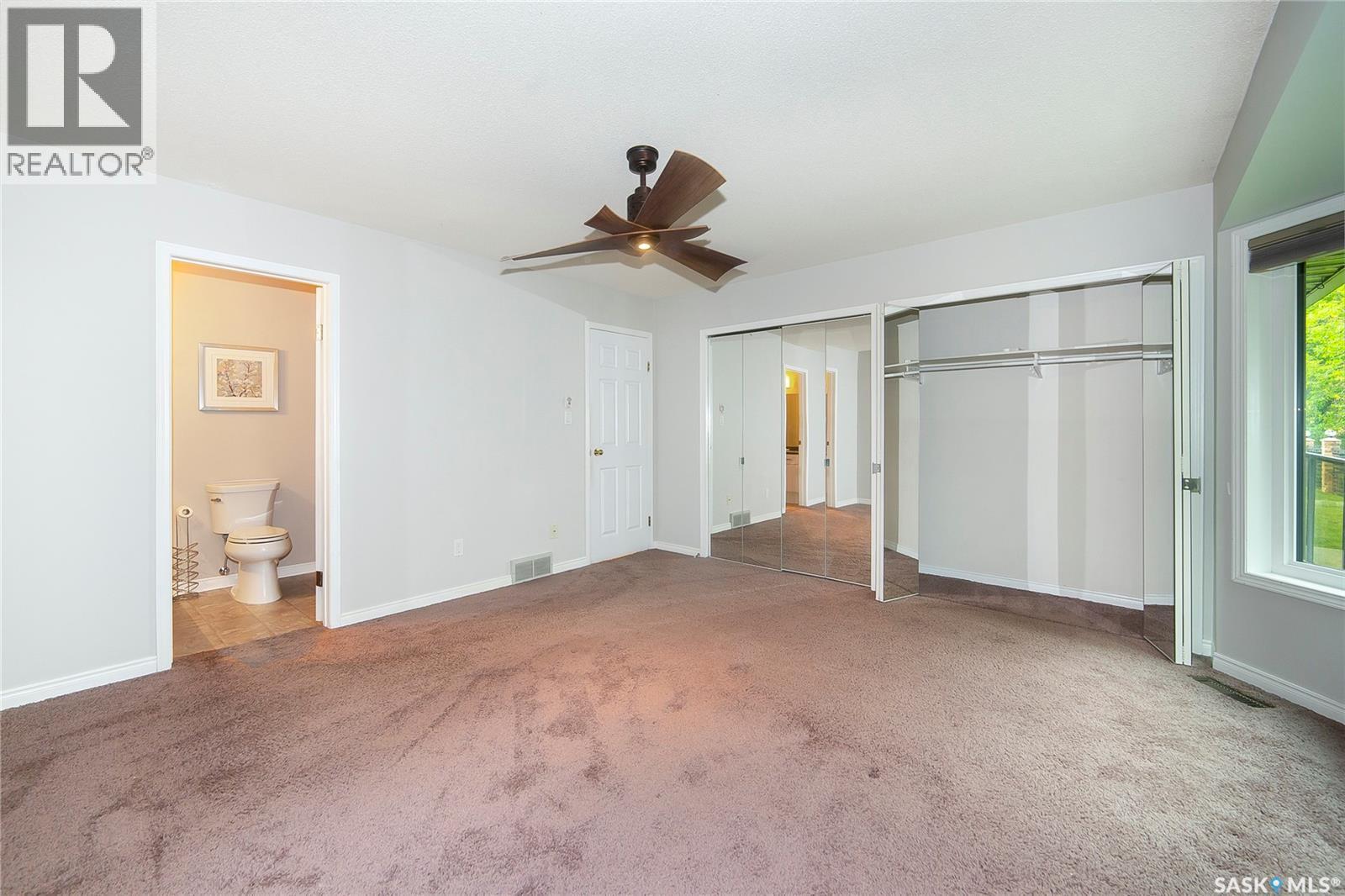 #8 3415 Calder CRESCENT - 34