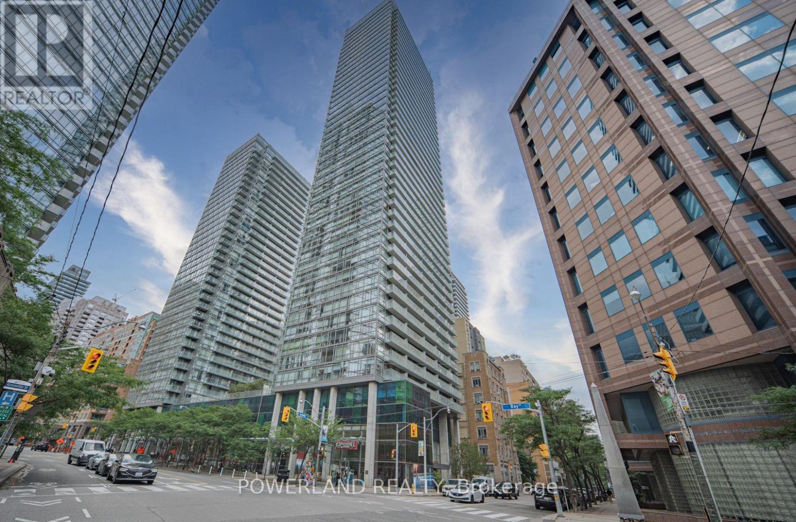#2905 38 GRENVILLE STREET - 1
