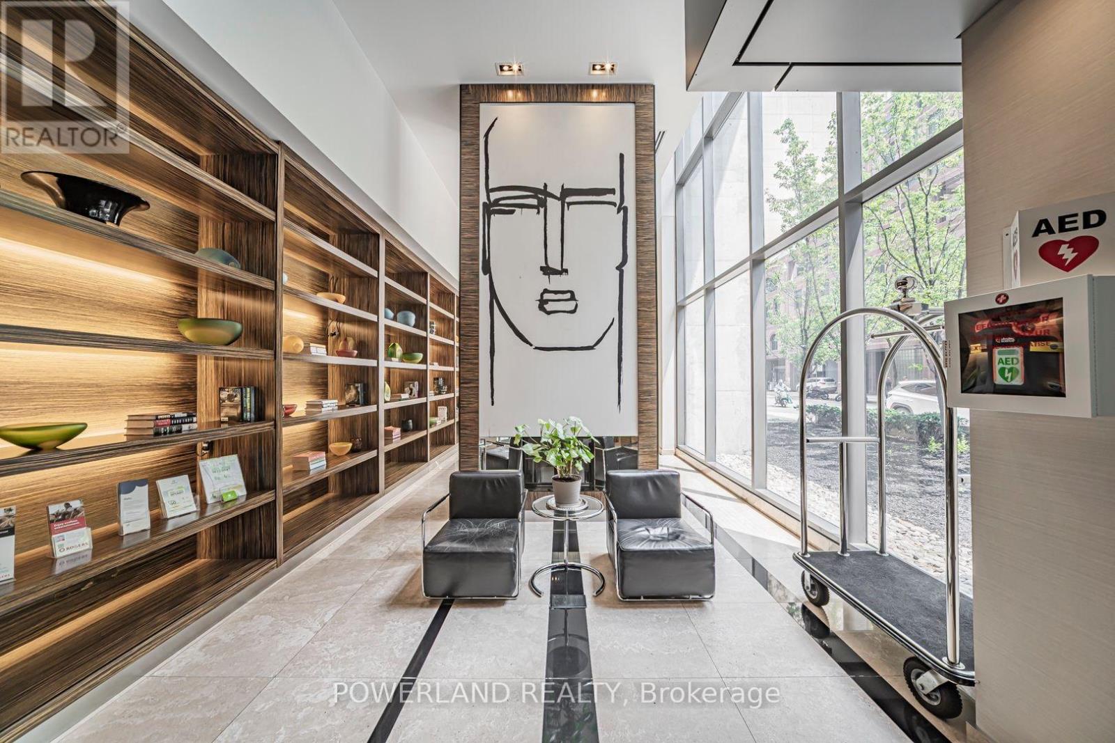 #2905 38 GRENVILLE STREET - 11