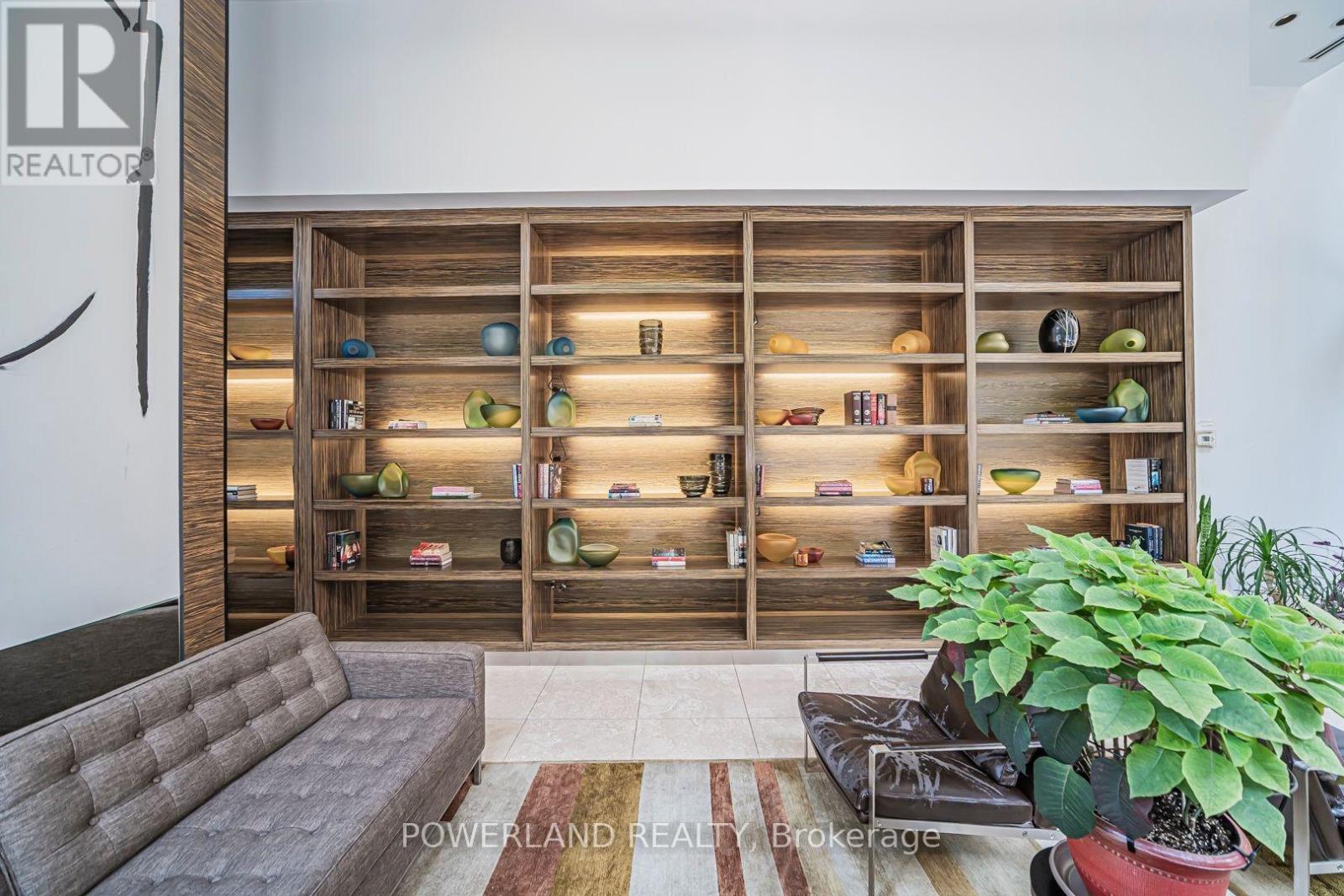 #2905 38 GRENVILLE STREET - 14