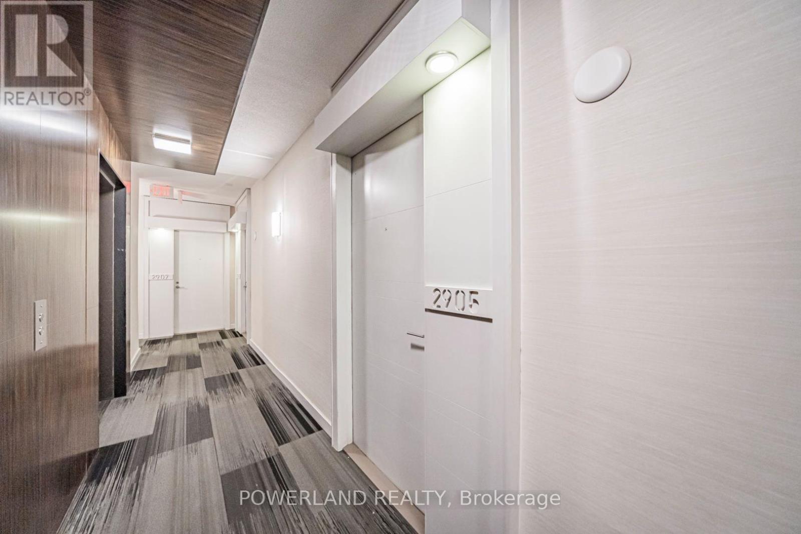 #2905 38 GRENVILLE STREET - 23