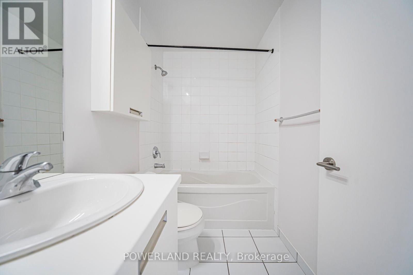 #2905 38 GRENVILLE STREET - 29