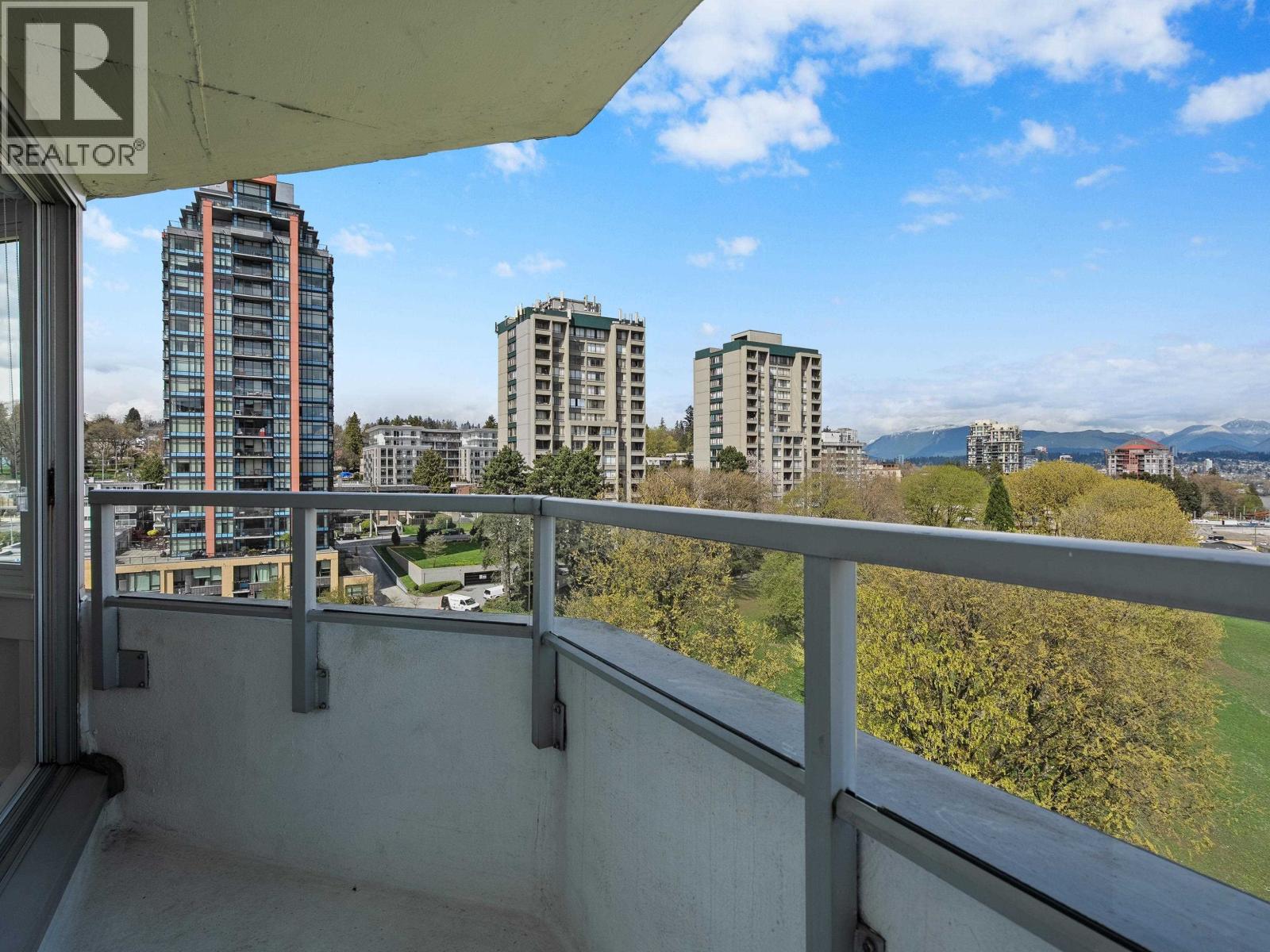 1203 31 ELLIOT STREET, New Westminster