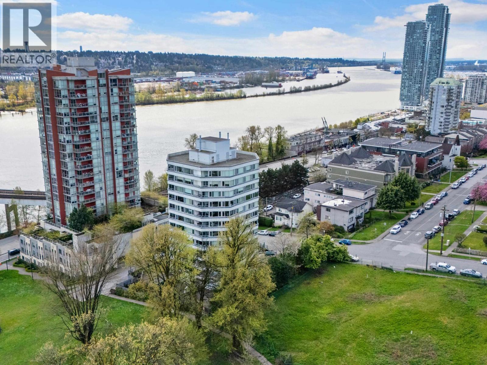 1203 31 ELLIOT STREET, New Westminster