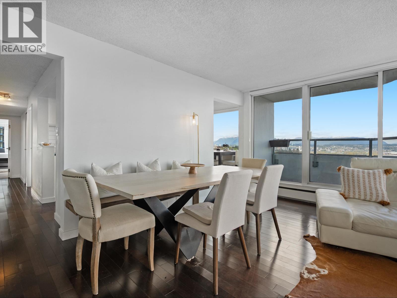 1203 31 ELLIOT STREET, New Westminster