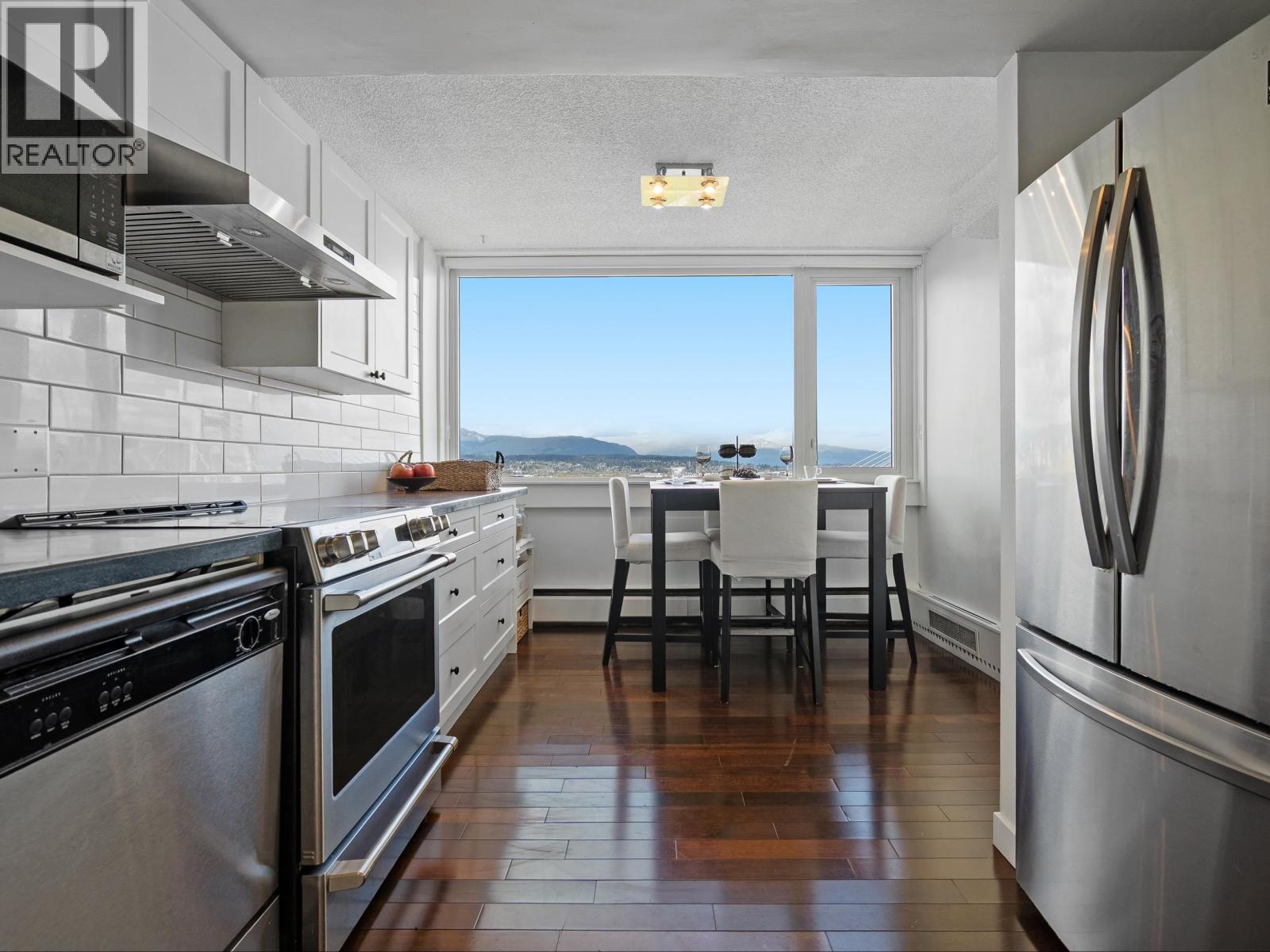 1203 31 ELLIOT STREET, New Westminster