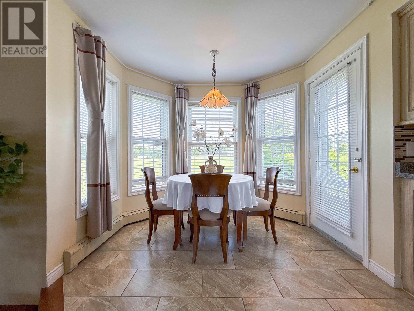 365 Clyde River Road - 12