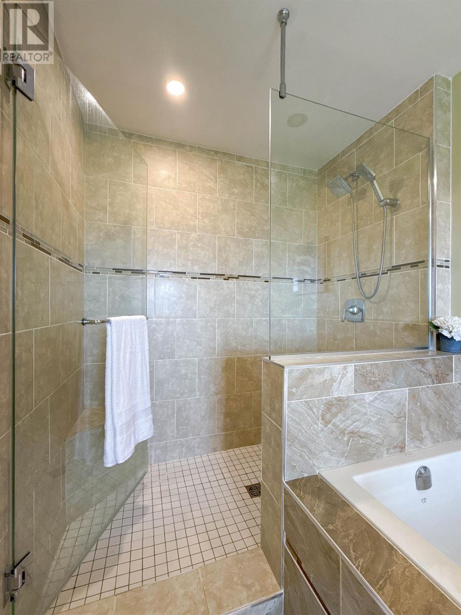 365 Clyde River Road - 23