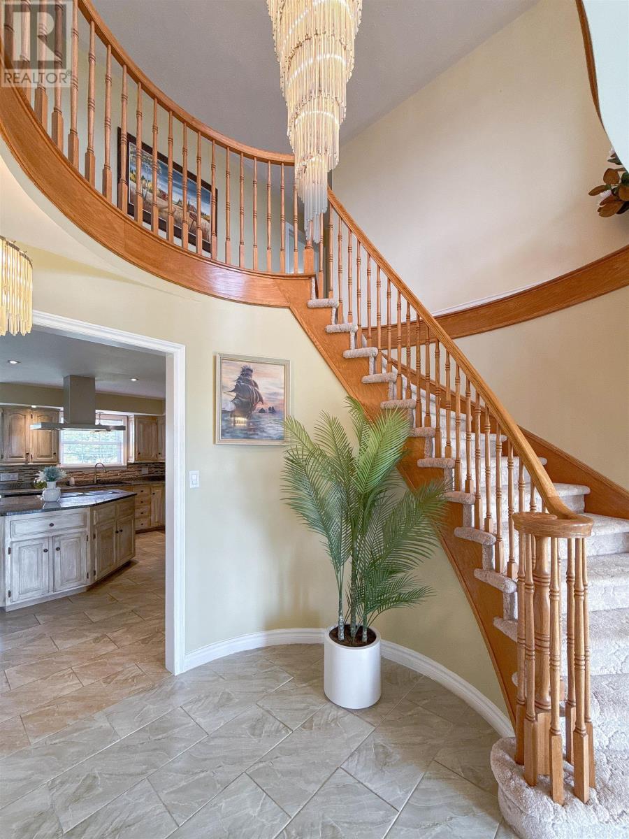 365 Clyde River Road - 36