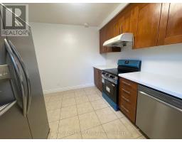 Main Floor - 116 Cartier Crescent, Richmond Hill, ON L4C2N6 Photo 9