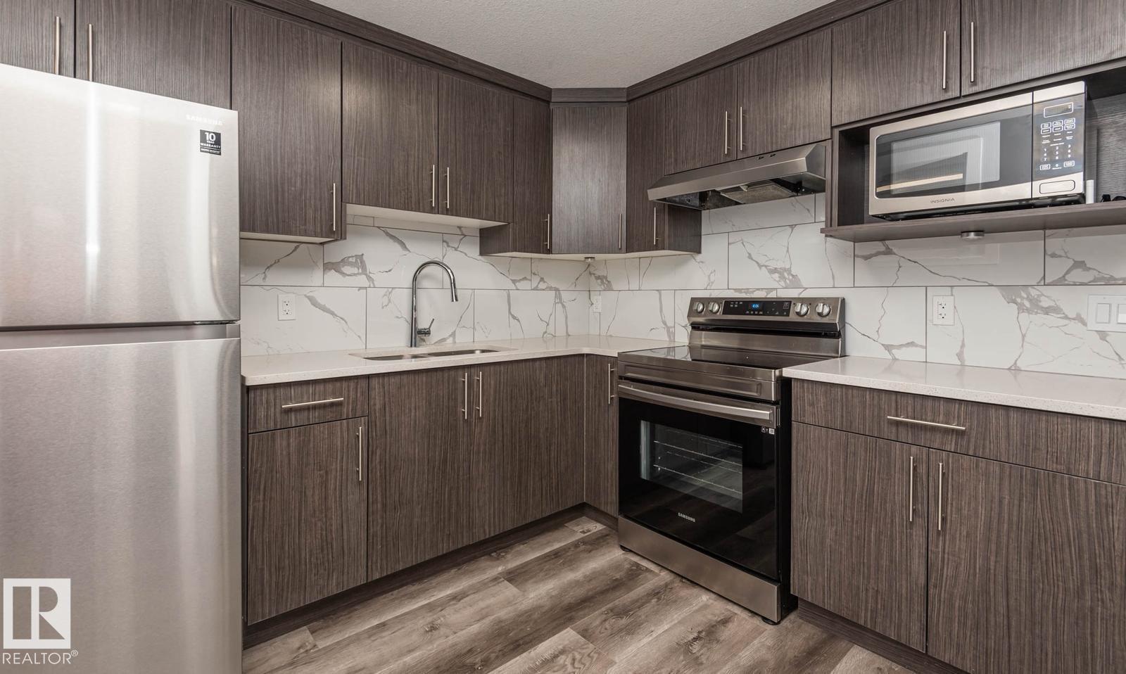 2635 DONAGHEY CR SW - 17