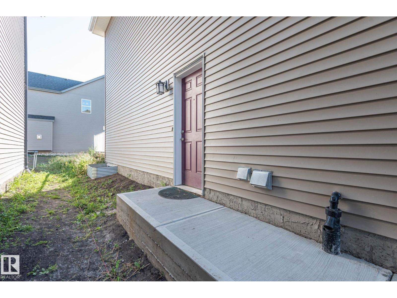 2635 DONAGHEY CR SW - 2