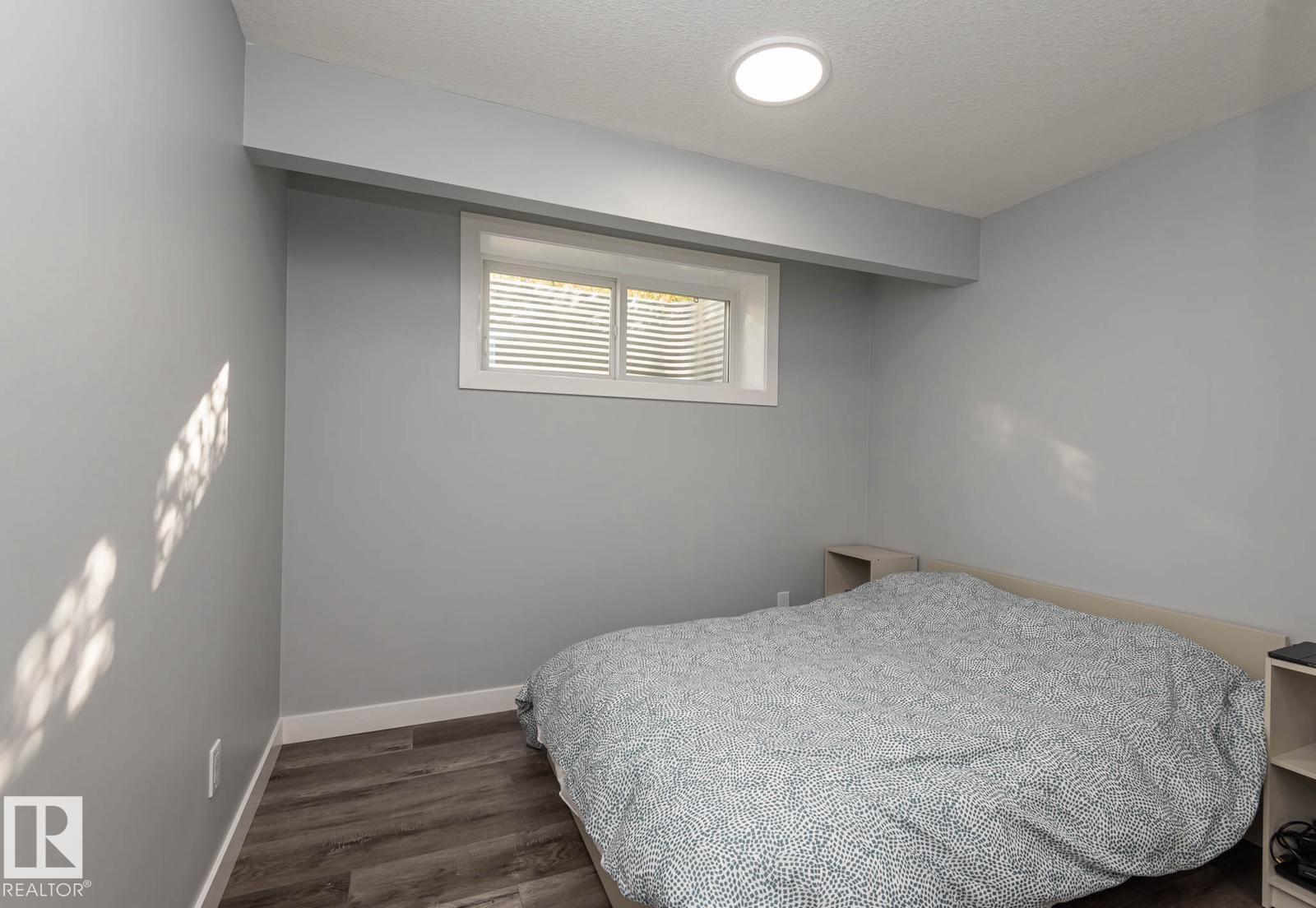 2635 DONAGHEY CR SW - 24