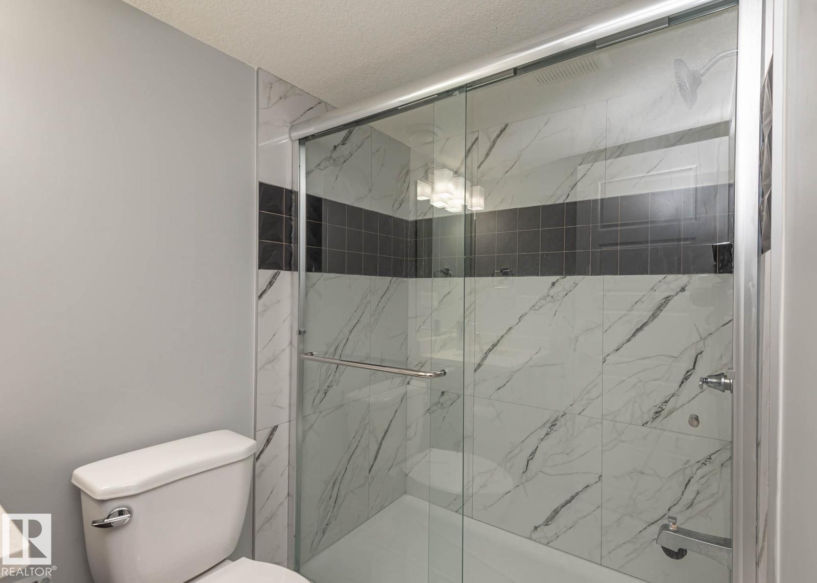 2635 DONAGHEY CR SW - 25