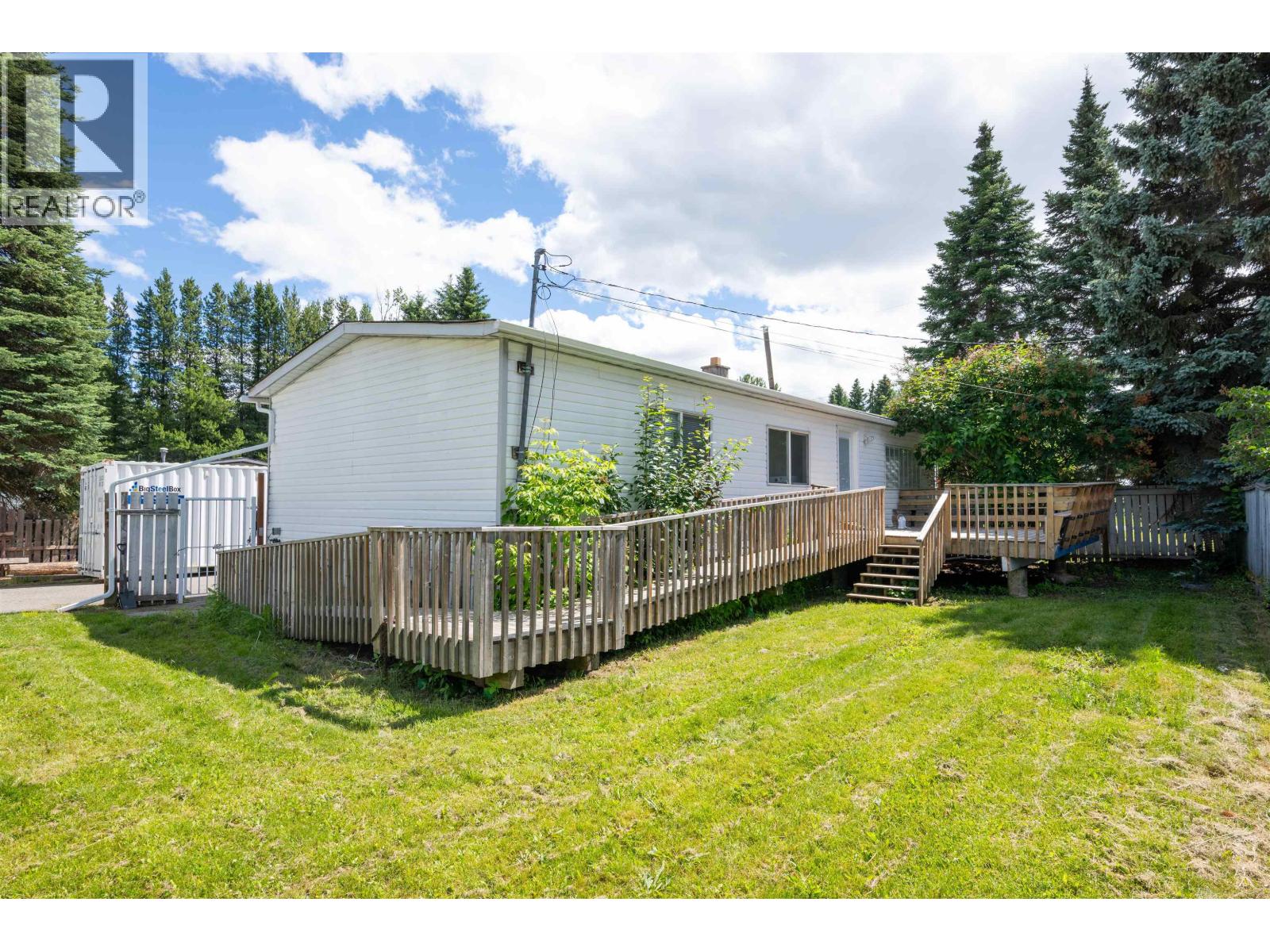 7167 KENNEDY CRESCENT - 36