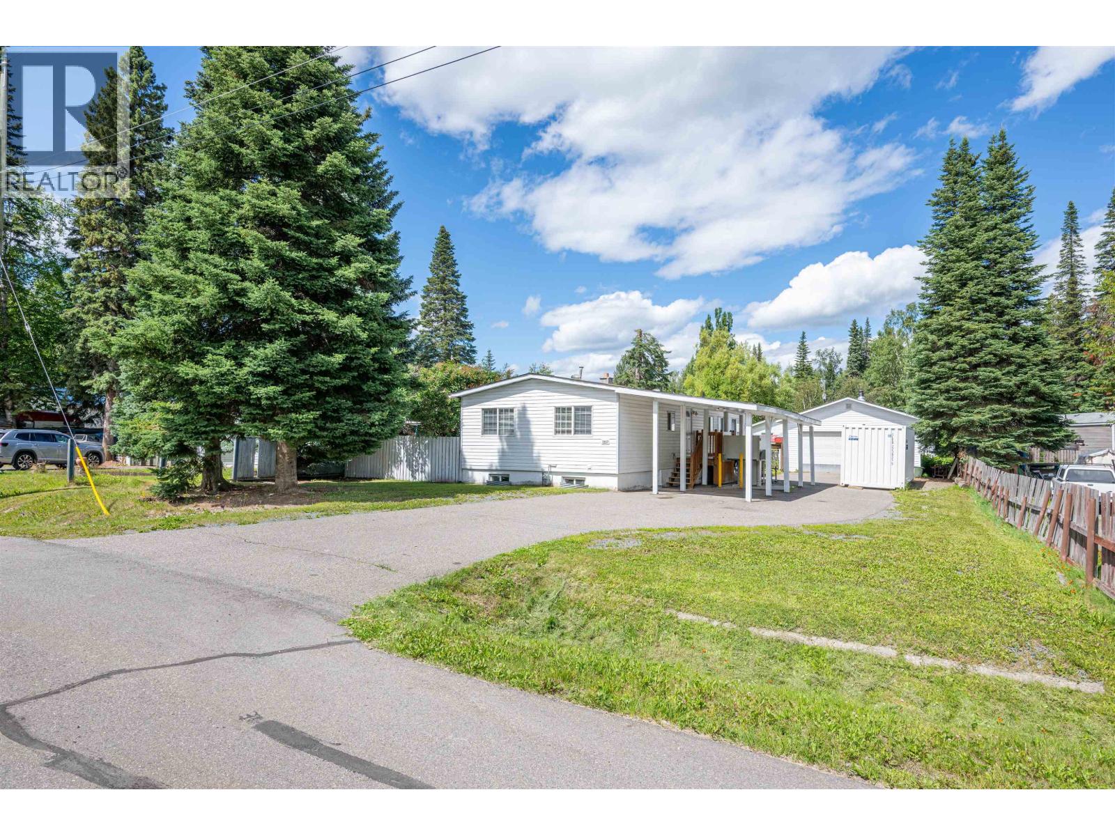 7167 KENNEDY CRESCENT - 3