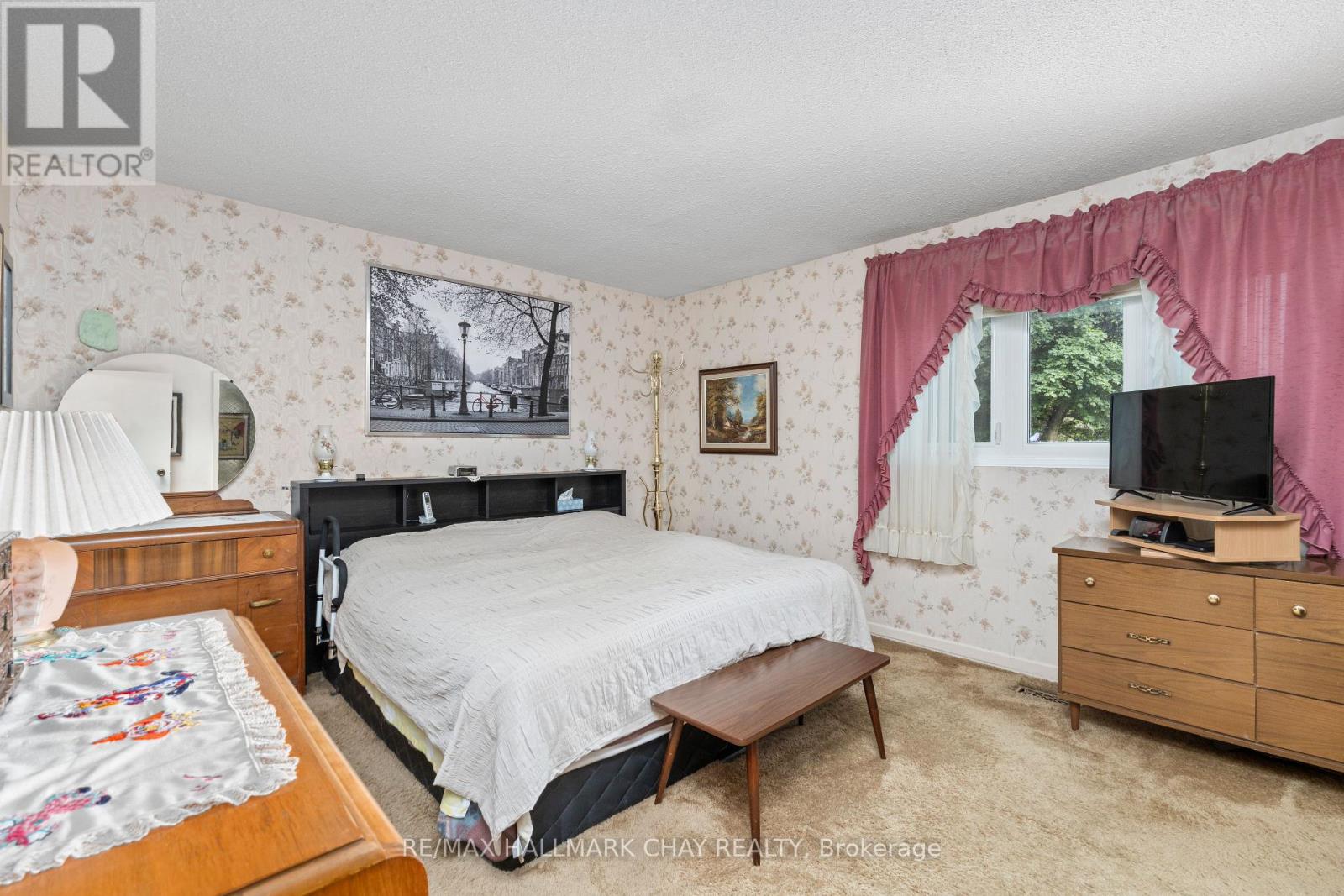 125 ROYAL PALM DRIVE - 23