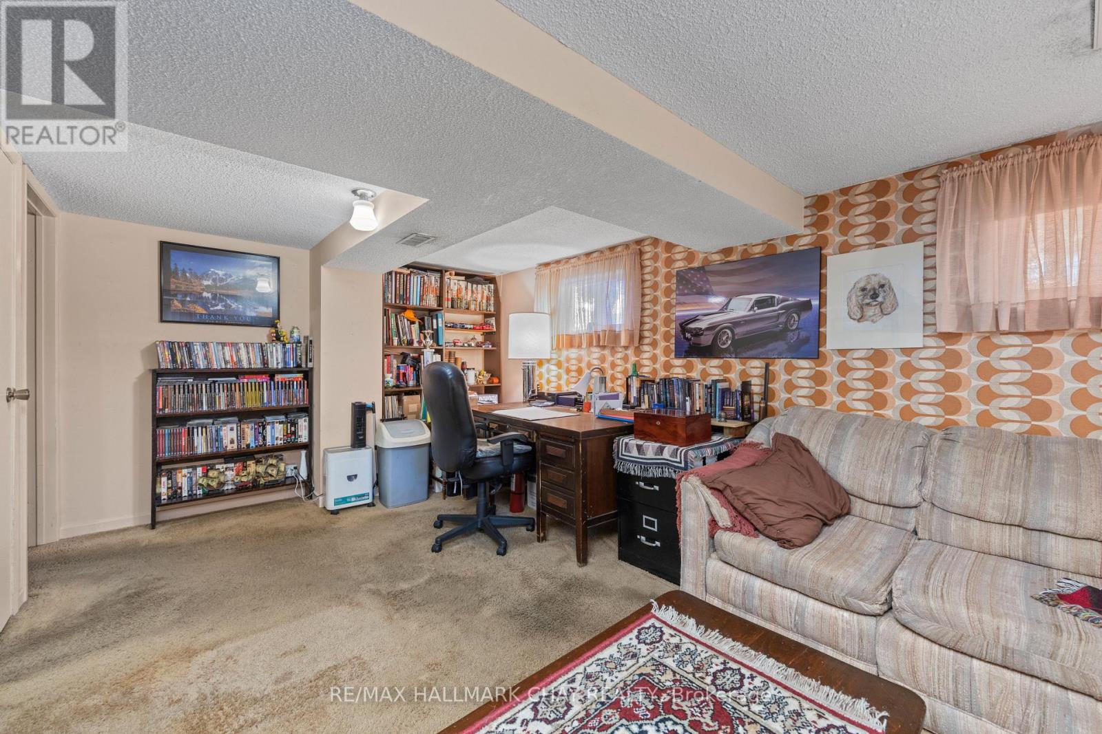 125 ROYAL PALM DRIVE - 28