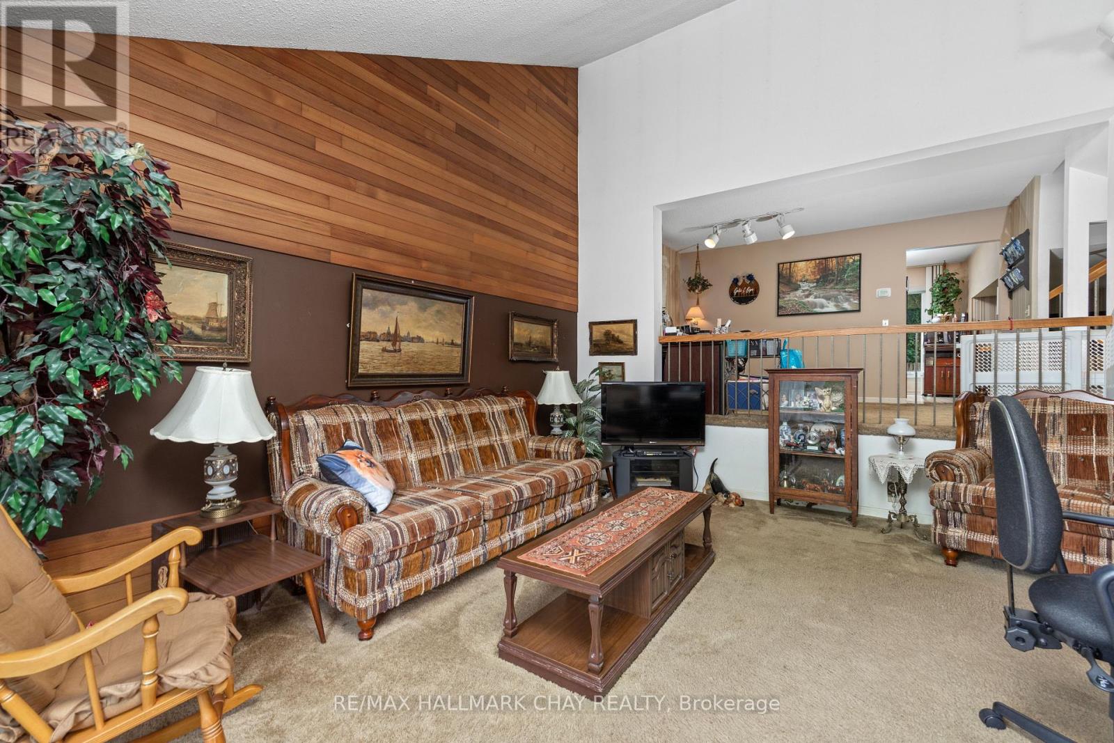 125 ROYAL PALM DRIVE - 6